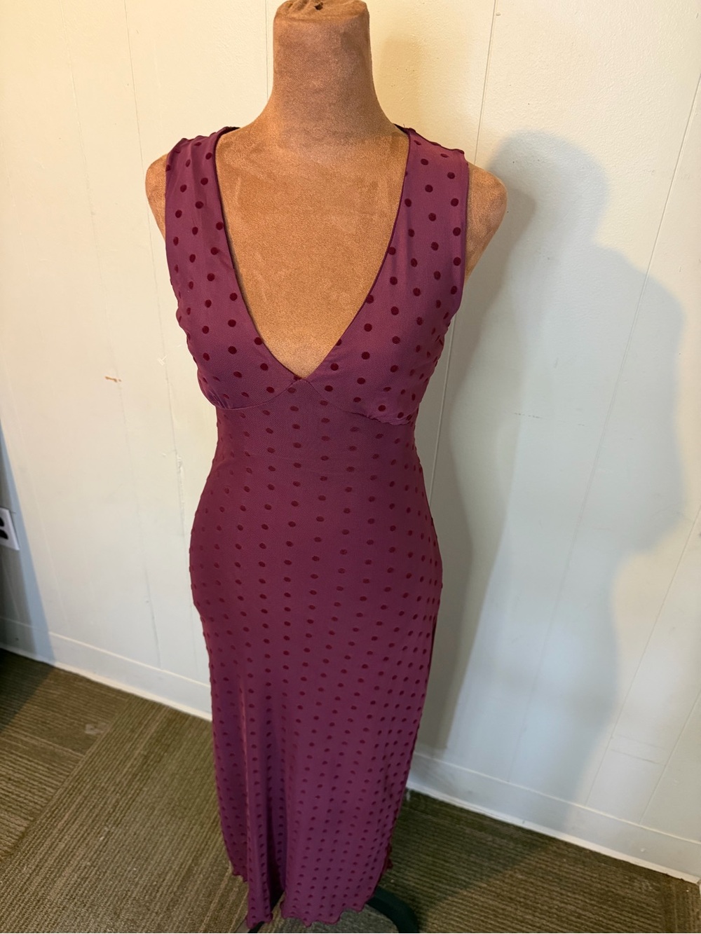 Popular 21 Burgundy polka Dot Midi Dress Size S